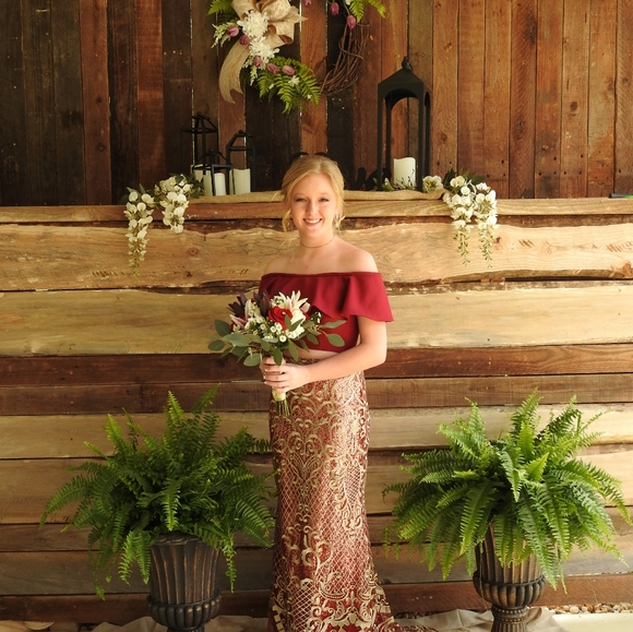 ellie wilde Dresses & Skirts - Wine & Gold 2pc prom dress